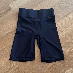 Bandier All Access Biker Shorts